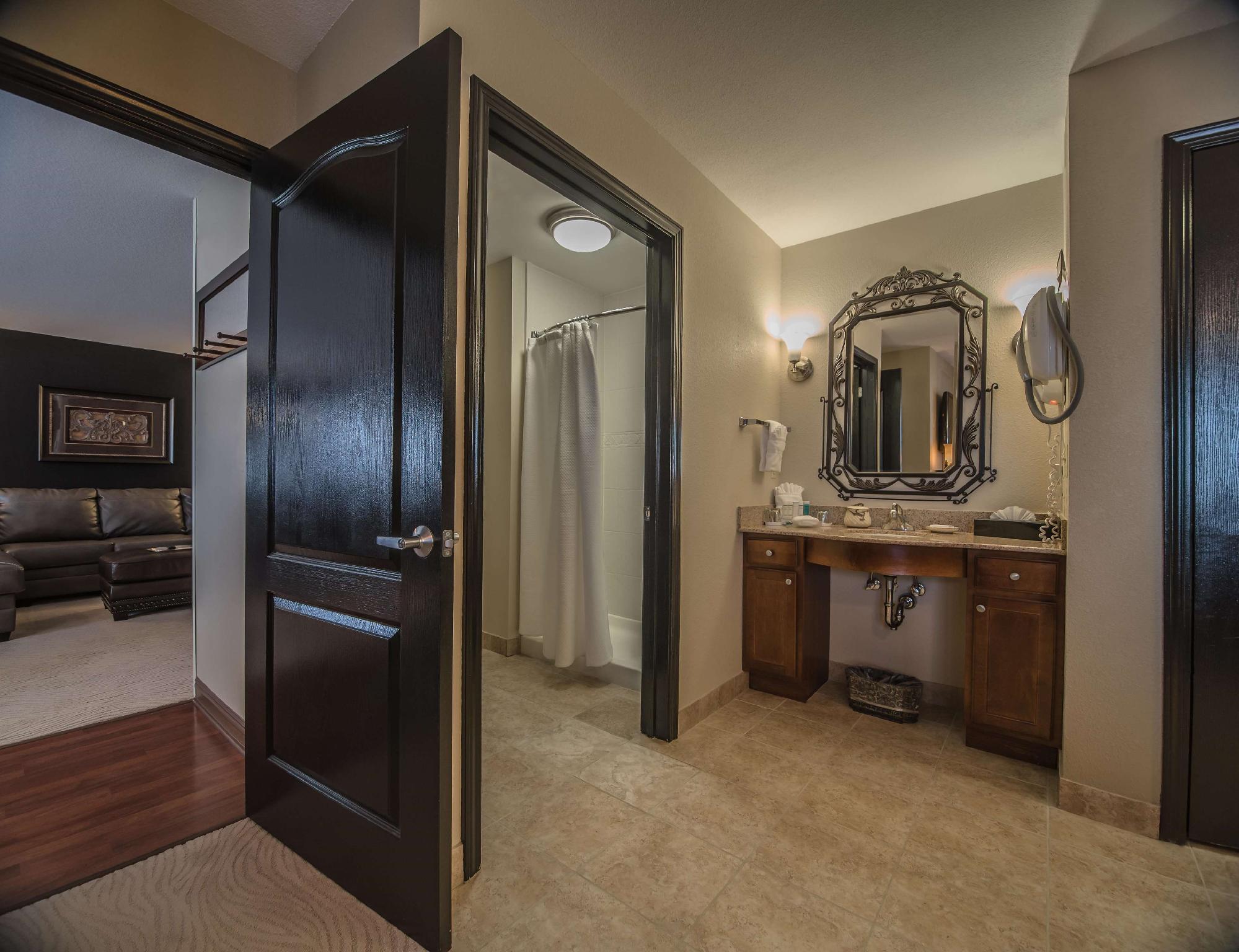וויצ'יטה Homewood Suites By Hilton At The Waterfront מראה חיצוני תמונה
