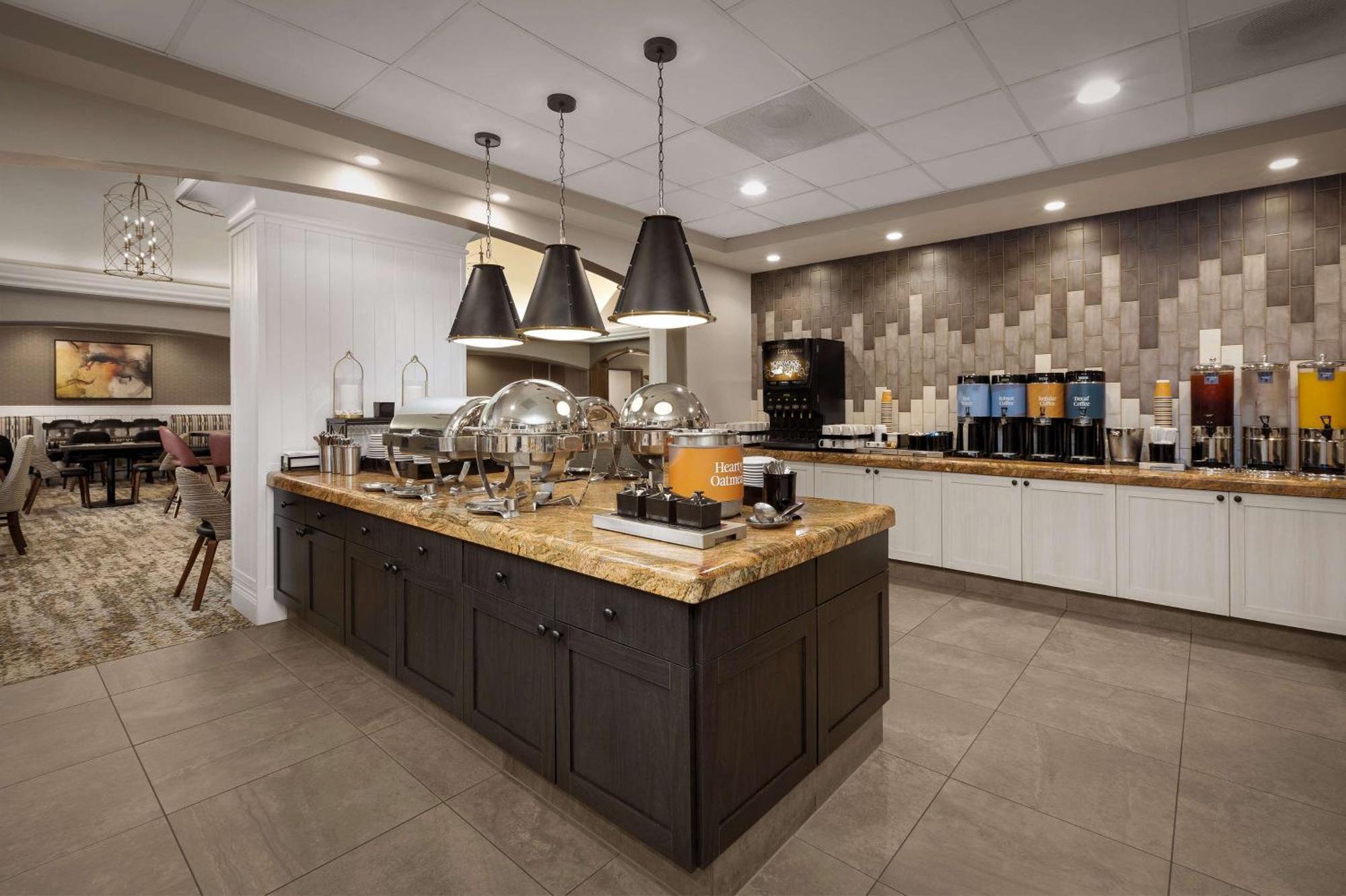 וויצ'יטה Homewood Suites By Hilton At The Waterfront מראה חיצוני תמונה