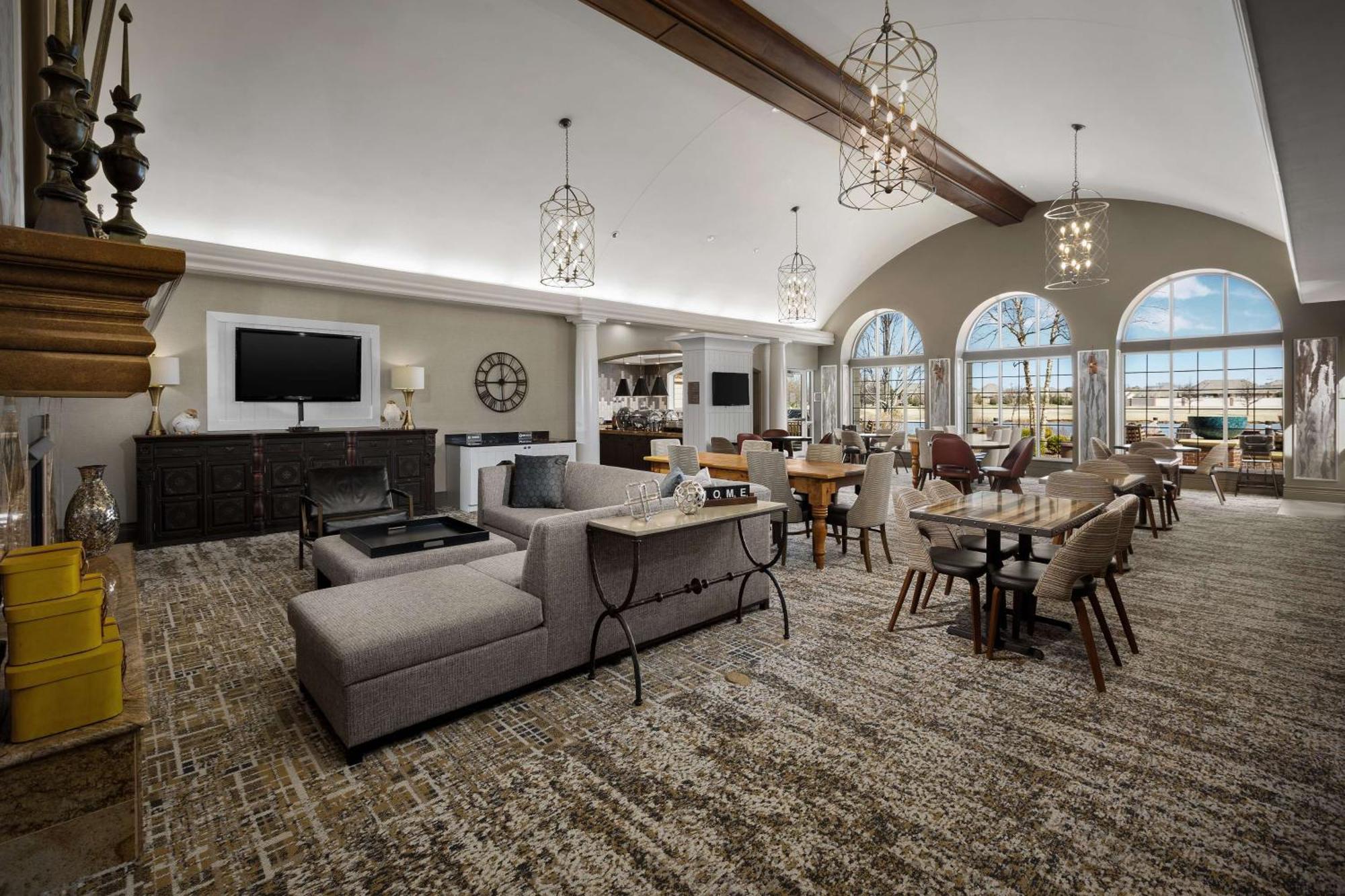 וויצ'יטה Homewood Suites By Hilton At The Waterfront מראה חיצוני תמונה